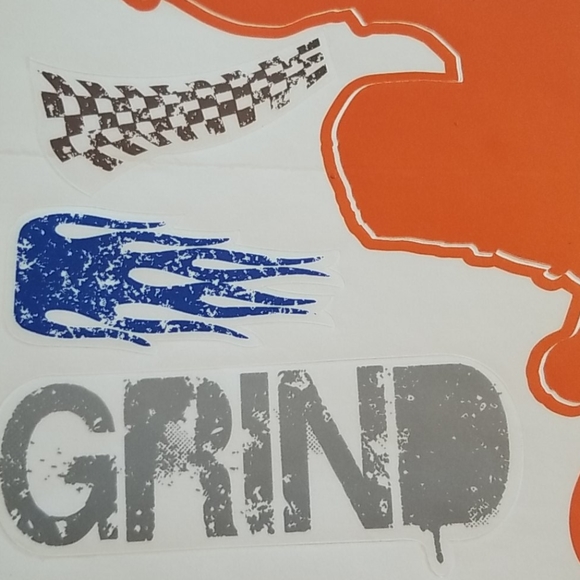 NEW RoomMates Skateboard Self-Adhesive Wall Decals - Picture 11 of 15